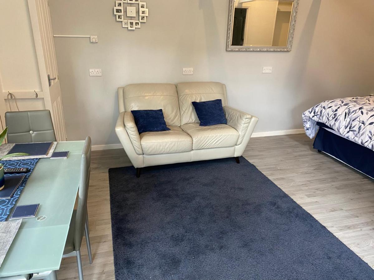 Garden Lodge Allesley Экстерьер фото